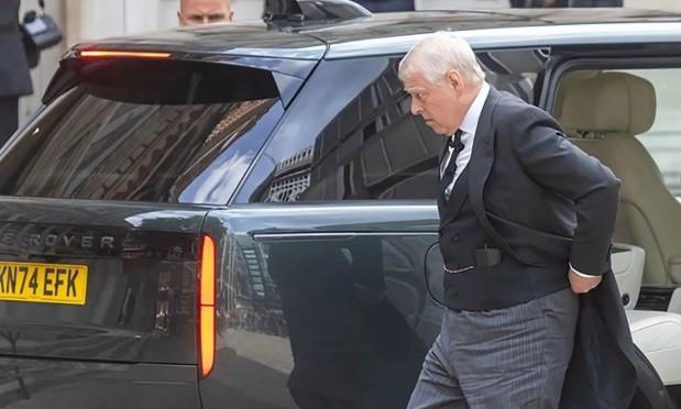 Pangeran Andrew Kehilangan Gelar dan Kediaman Kerajaan akibat Skandal Epstein, Kini Hanya Disebut Andrew Mountbatten Windsor