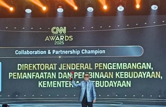Kementerian Kebudayaan Raih Penghargaan CNN Indonesia Awards 2025 Berkat Program MTN Seni Budaya
