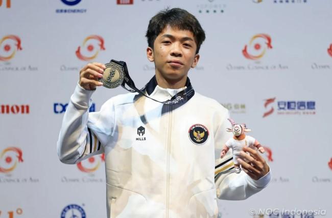 Medali Perak Michael Julius Cezar di AYG 2025 Diapresiasi PB ESI, Jadi Bukti Keberhasilan Pembinaan Atlet Muda