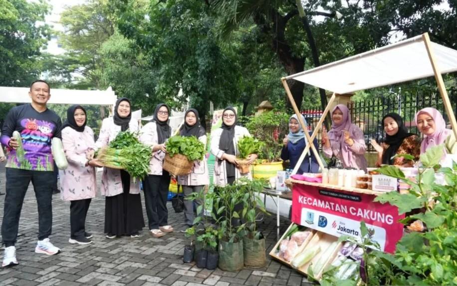 Pasar Tumbuh Jakarta Timur Catat Omzet Rp31 Juta, Cipayung Jadi Penyumbang Terbesar
