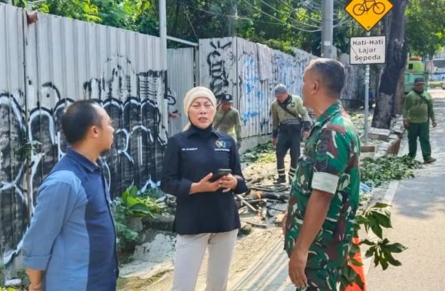 Legislator DPRD DKI Desak Distamhut Tingkatkan Pengawasan Pohon Rawan Tumbang Usai Insiden Maut di Dharmawangsa