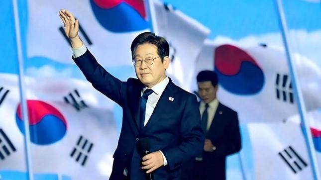 Presiden Korea Selatan dan China Bertemu di KTT APEC, Bahas Denuklirisasi dan Ketegangan Regional