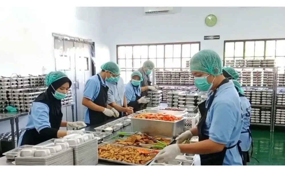 SPPG Polri di Pangkalpinang Pastikan Makanan Bergizi Gratis Aman dan Berkualitas untuk Siswa