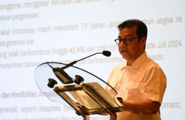 Wamenkominfo: Televisi Harus Bertransformasi Jadi Perusahaan Teknologi Konten di Era AI