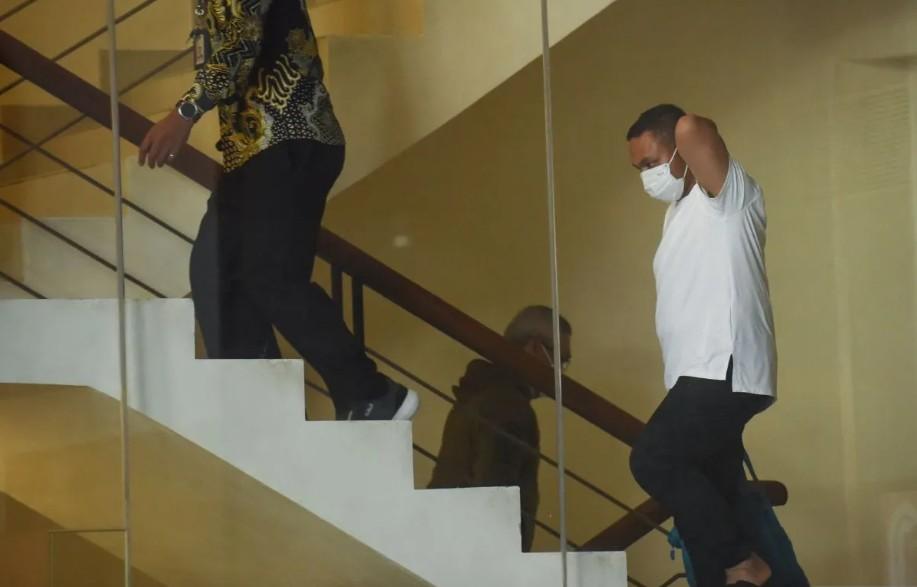 KPK Masih Gelar Ekspose Penangkapan Gubernur Riau Abdul Wahid, Uang Lebih dari Rp1 Miliar Disita