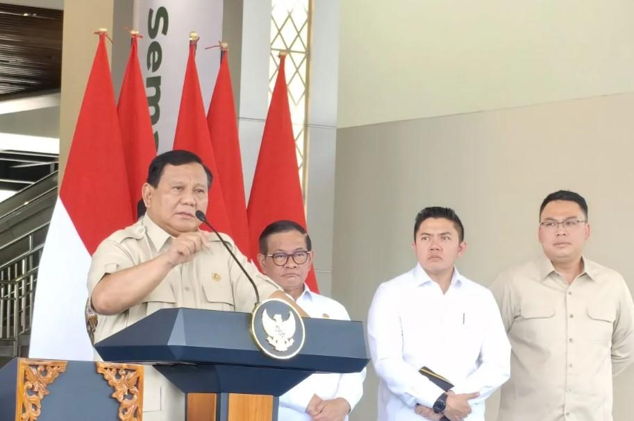 Presiden Prabowo Resmikan Kereta Khusus Petani dan Pedagang Kecil, Barang Dagangan Digratiskan