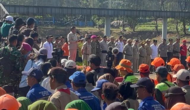 Gubernur Pramono Perintahkan Kesiapsiagaan Hadapi Curah Hujan Tinggi dan Potensi Banjir di Jakarta