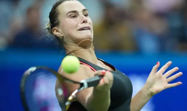 Aryna Sabalenka Tumbangkan Pegula di WTA Finals Riyadh, Catat Rekor Sempurna dan Lolos ke Semifinal