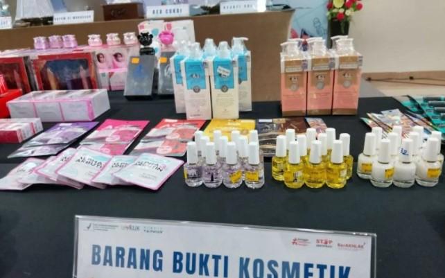 Waspadai Kandungan Produk Skincare: Dokter Imbau Periksa Label dan Izin Edar BPOM Sebelum Membeli
