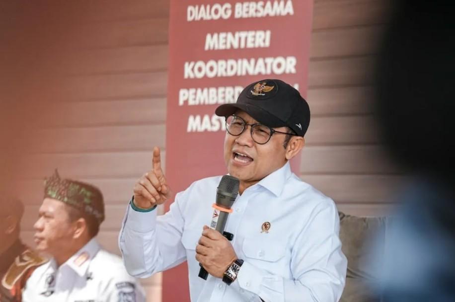 Pemerintah Targetkan Nol Kemiskinan Ekstrem 2026, Keluarga Miskin Akan Dapat Pelatihan dan Tanah