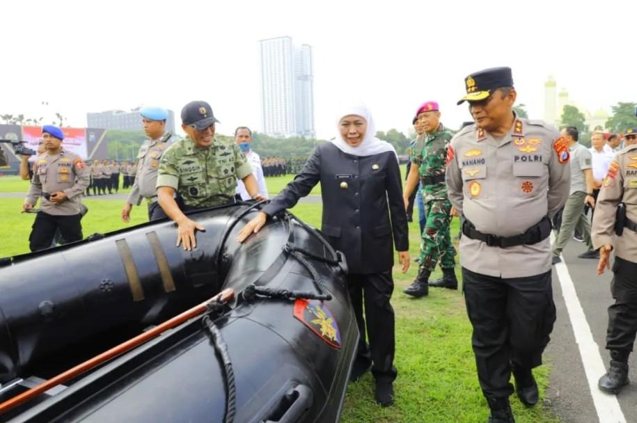 Gubernur Jatim Pimpin Apel Tanggap Darurat: Siapkan Ribuan Personel Hadapi Bencana Hidrometeorologi
