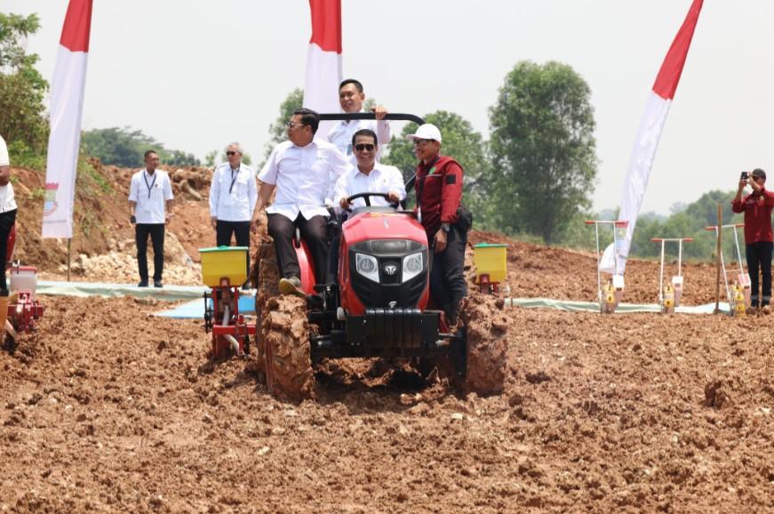 Dorong Swasembada Gula, Kementan Perkuat Hilirisasi dan Produktivitas Tebu di Sragen