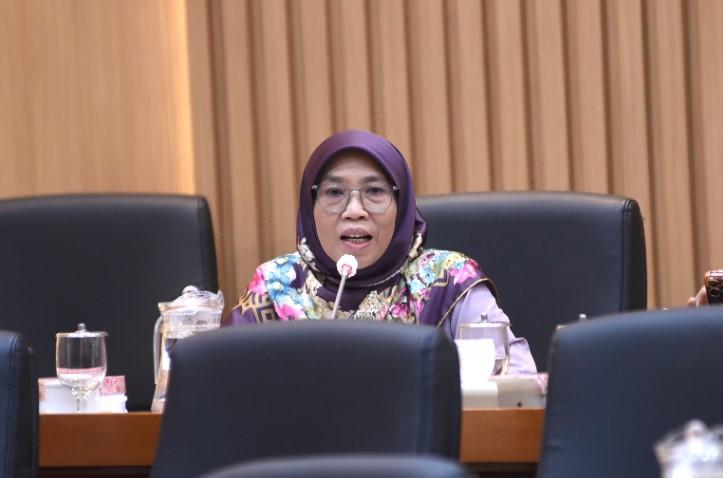DPR Soroti Temuan Mikroplastik di Air Hujan, Netty Aher Desak Respons Lintas Sektor