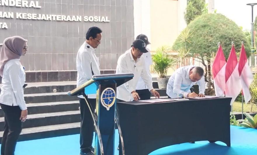 Kolaborasi Kemensos dan Kemenhub Wujudkan Transportasi Berkeadilan Sosial Lewat Program Sekolah Rakyat
