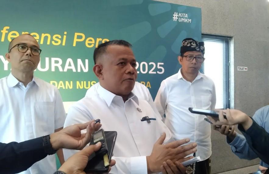 Wamen UMKM Ancam Cabut Kuota KUR untuk Lembaga Penyalur yang Masih Wajibkan Agunan di Bawah Rp100 Juta