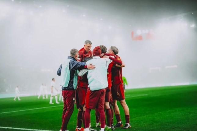 Dean James Tampil Penuh, Go Ahead Eagles Takluk 0-2 dari RB Salzburg di Liga Europa