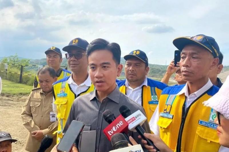 Gibran Sebut Soeharto dan Gus Dur Layak Dapat Gelar Pahlawan Nasional karena Jasa Besar bagi Bangsa