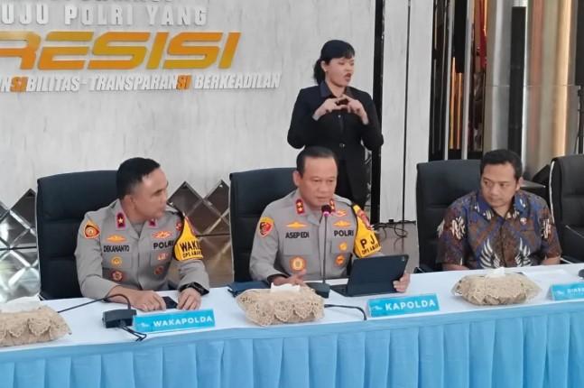 Polda Metro Jaya Tetapkan 8 Tersangka Kasus Tuduhan Ijazah Palsu Jokowi, Libatkan Sejumlah Ahli dan Bukti Asli dari UGM