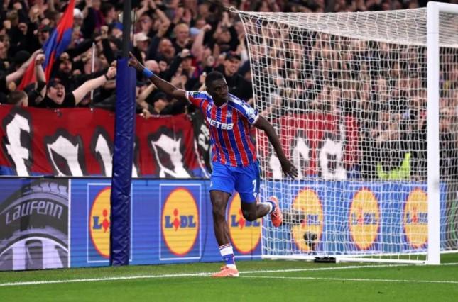 Crystal Palace Tundukkan AZ Alkmaar, Fiorentina Tumbang dari Mainz di Liga Conference