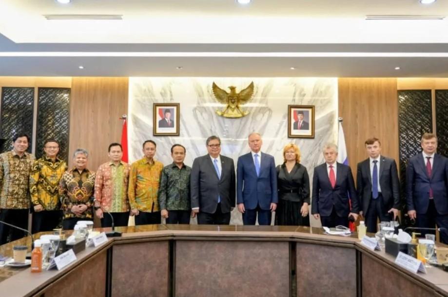 Airlangga Hartarto dan Nikolai Patrushev Bahas Penguatan Kerja Sama Strategis Maritim Indonesia-Rusia