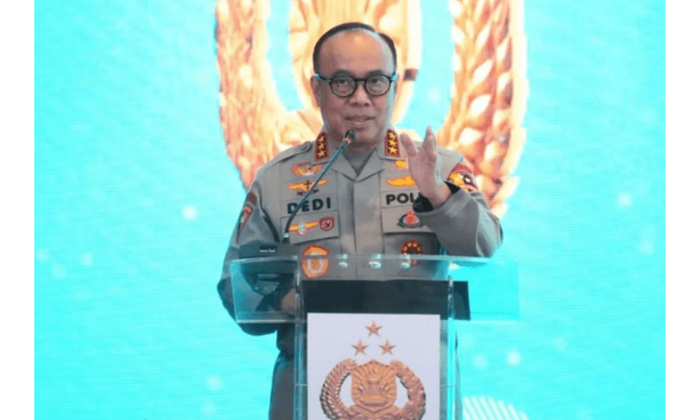 FH Unbraw Berikan Penghargaan kepada Komjen Dedi Prasetyo dan Munir Said Thalib atas Kiprah dalam Kepemimpinan dan Kemanusiaa