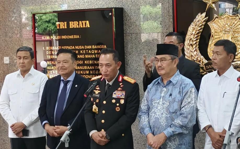 Kapolri Tegaskan Polri Terbuka untuk Evaluasi demi Percepat Reformasi Institusi