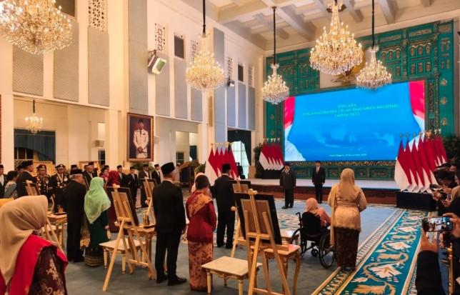 Presiden Prabowo Anugerahkan Gelar Pahlawan Nasional kepada 10 Tokoh di Istana Negara