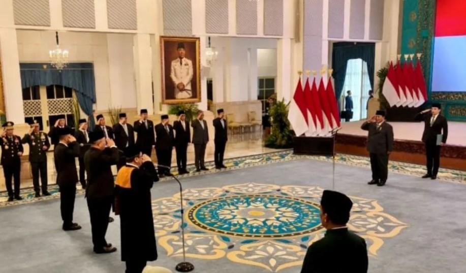 Pelantikan Dwiarso Budi Santiarto sebagai Wakil Ketua MA Bidang Non-Yudisial Disaksikan Langsung oleh Presiden Prabowo