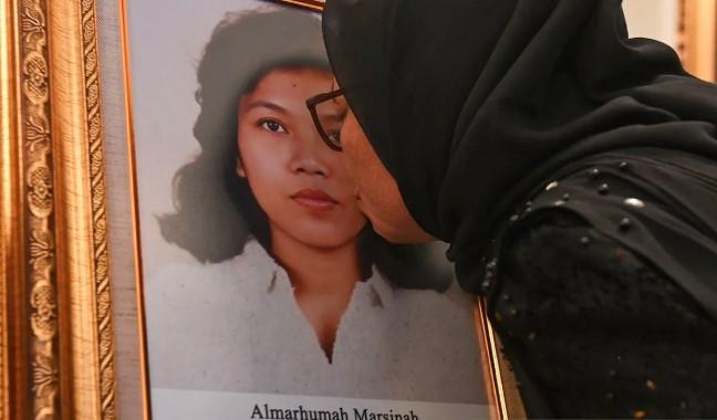 Kakak Marsinah Serukan Penghapusan Outsourcing dan Lanjutkan Perjuangan Buruh dalam Momen Penganugerahan Pahlawan Nasional