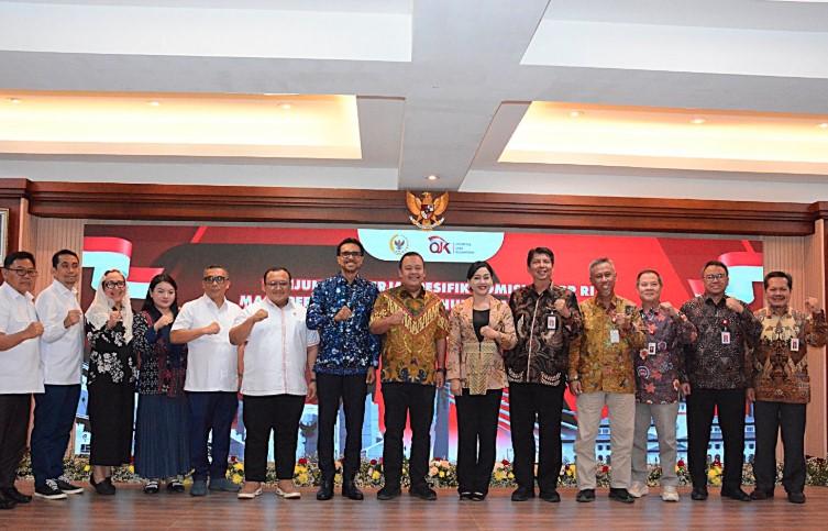 Komisi XI DPR Soroti Pelaksanaan POJK 19/2025, Minta Kejelasan Kemudahan Akses Pembiayaan bagi UMKM