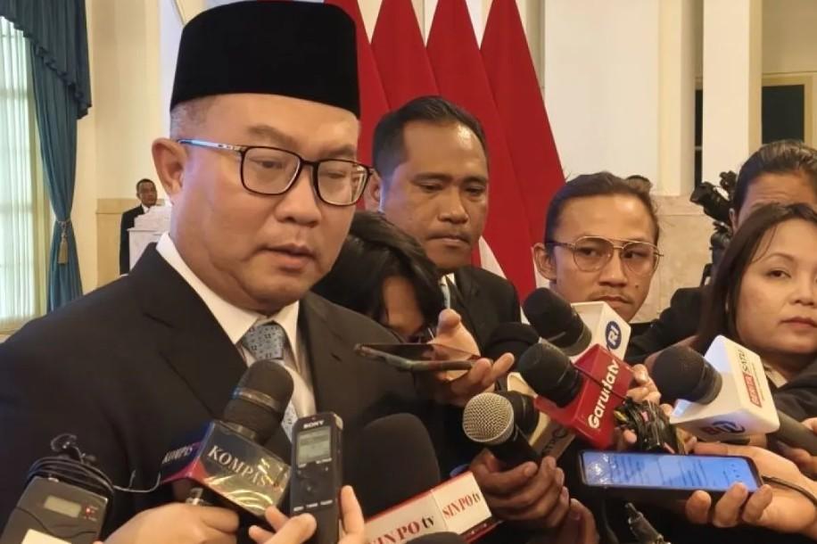 Prabowo Lantik Arif Satria sebagai Kepala BRIN Gantikan Laksana Tri Handoko