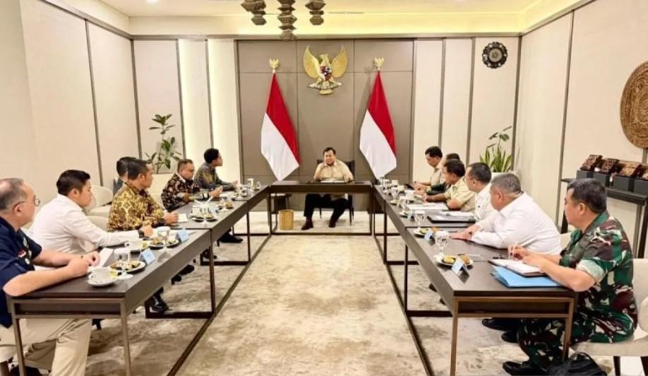 Presiden Prabowo Tunda Keberangkatan ke Australia Demi Pimpin Rapat Pengelolaan Anggaran Negara