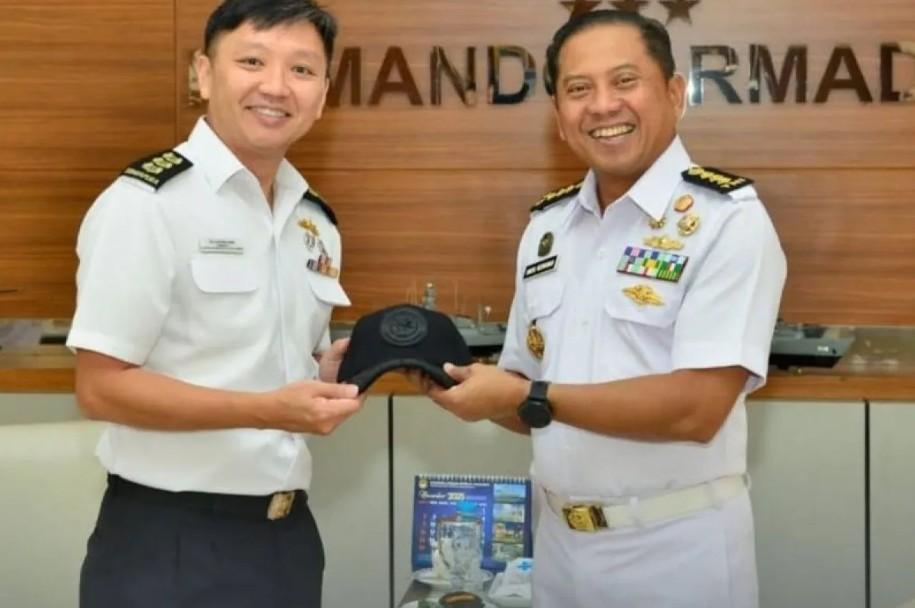 TNI AL dan Angkatan Laut Singapura Bahas Kerja Sama Pertahanan Laut di Jakarta