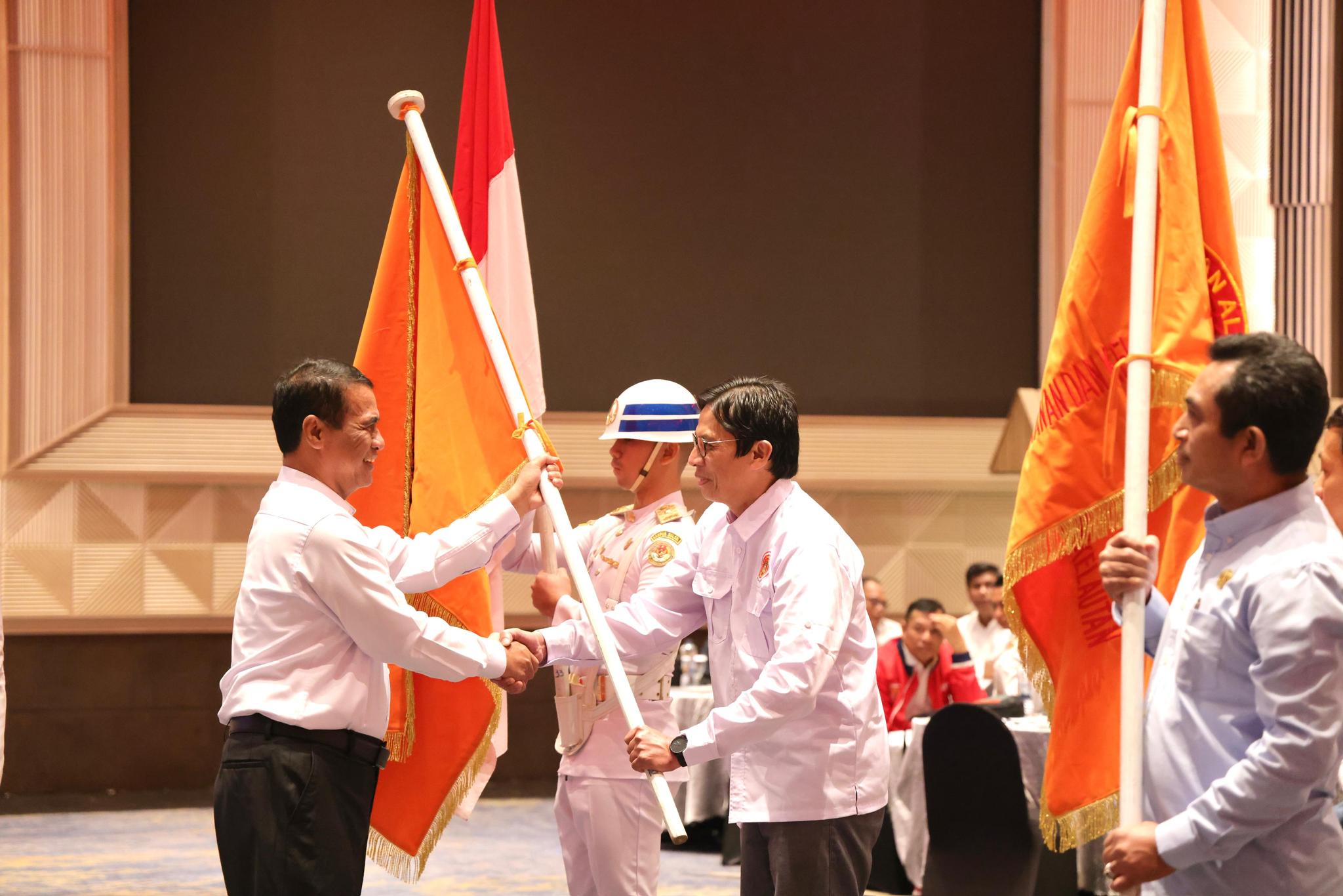 Rektor Unhas : Mentan Amran Adalah Lulusan Membanggakan di Kancah Nasional dan Internasional