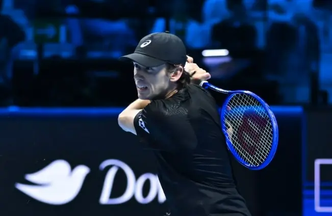 Alex de Minaur Taklukkan Fritz, Jaga Peluang ke Semifinal ATP Finals 2025