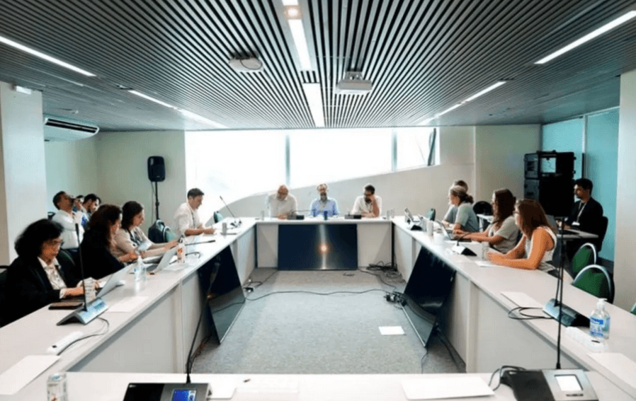 Indonesia Dorong Harmonisasi Nasional dalam Pembentukan Tropical Forest Finance Facility di Belém, Brazil