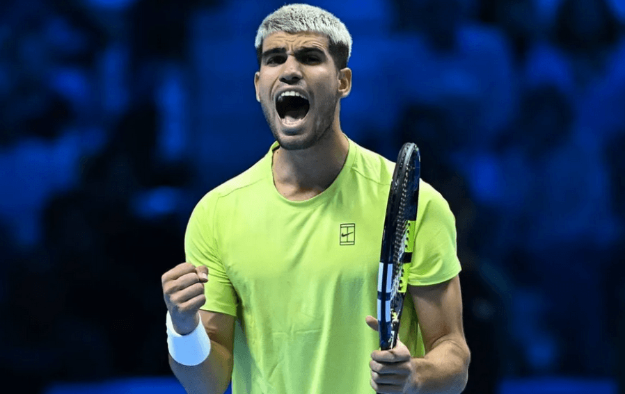 Carlos Alcaraz Tembus Final ATP Finals Pertama, Tantang Sinner dalam Duel Puncak yang Dinanti