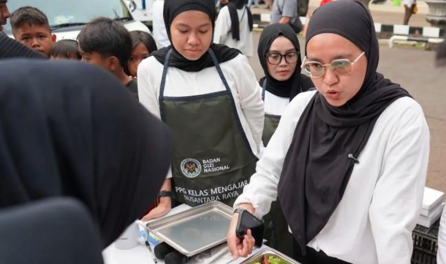 BGN Bagikan 100 Menu MBG di CFD Depok untuk Tingkatkan Transparansi dan Kepercayaan Publik