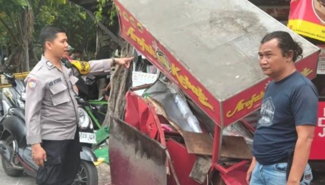 Kecelakaan di Jakut, Lima Orang Luka Termasuk Balita