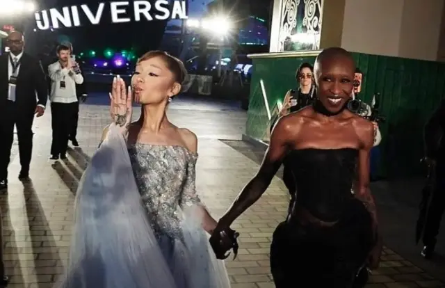 Pria Australia Dijatuhi Hukuman Penjara Usai Serang Ariana Grande Saat Gala Film di Singapura
