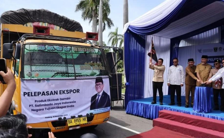 Mendag Dorong Hilirisasi Gambir Sumbar untuk Tembus Pasar Global seperti Ginseng Korea