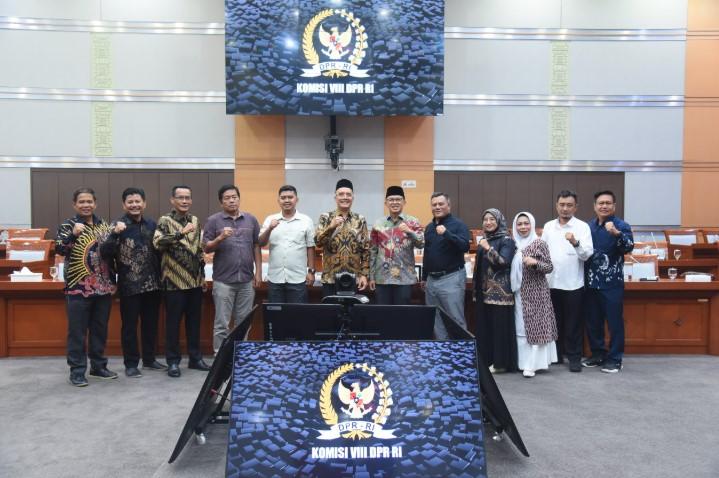 Kuota Haji Sumedang 2026 Menyusut Drastis, DPR Terima Aspirasi Masyarakat