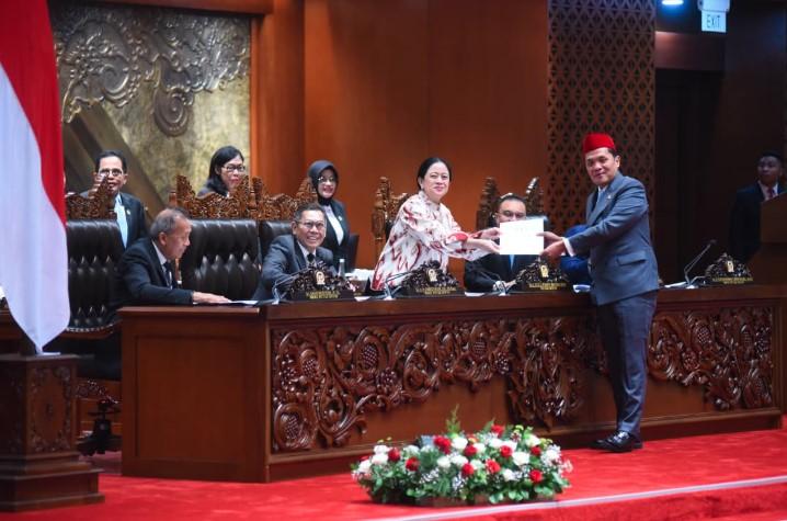 DPR Resmi Sahkan RUU KUHAP Menjadi Undang-Undang, Soroti Perlindungan Hak dan Modernisasi Proses Hukum