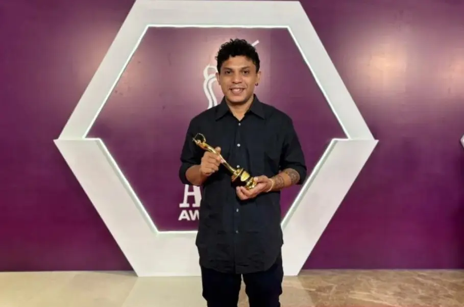 Lagu Tabola Bale Antarkan Siprianus Bhuka Raih AMI Awards 2025 sebagai Pencipta Lagu Pop Terbaik