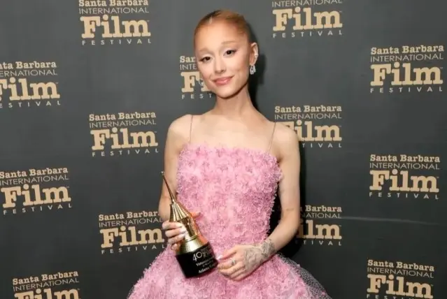 Ariana Grande Siap Gelar Tur "Eternal Sunshine" 2026, Isyaratkan Vakum dari Dunia Musik