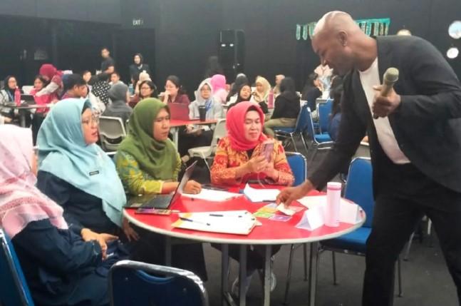 Redea Institute Ajak Orang Tua Siapkan Anak Hadapi Peluang dan Risiko AI dalam Pendidikan