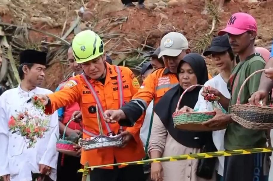 Operasi Pencarian Korban Longsor Cibeunying Resmi Ditutup, Dua Korban Tak Ditemukan