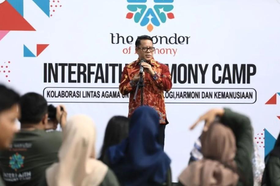 Interfaith Harmony Camp Kemenag Ajak Pemuda Lintas Agama Bangun Kerukunan dan Dialog Damai