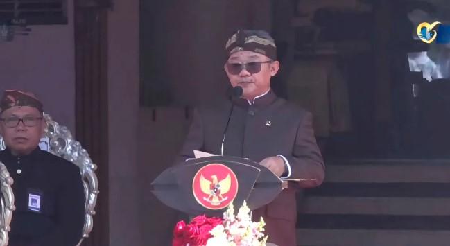 Mendikdasmen-Abdul Mu'ti Teken MoU dengan Kapolri untuk Perkuat Perlindungan Guru pada HGN 2025