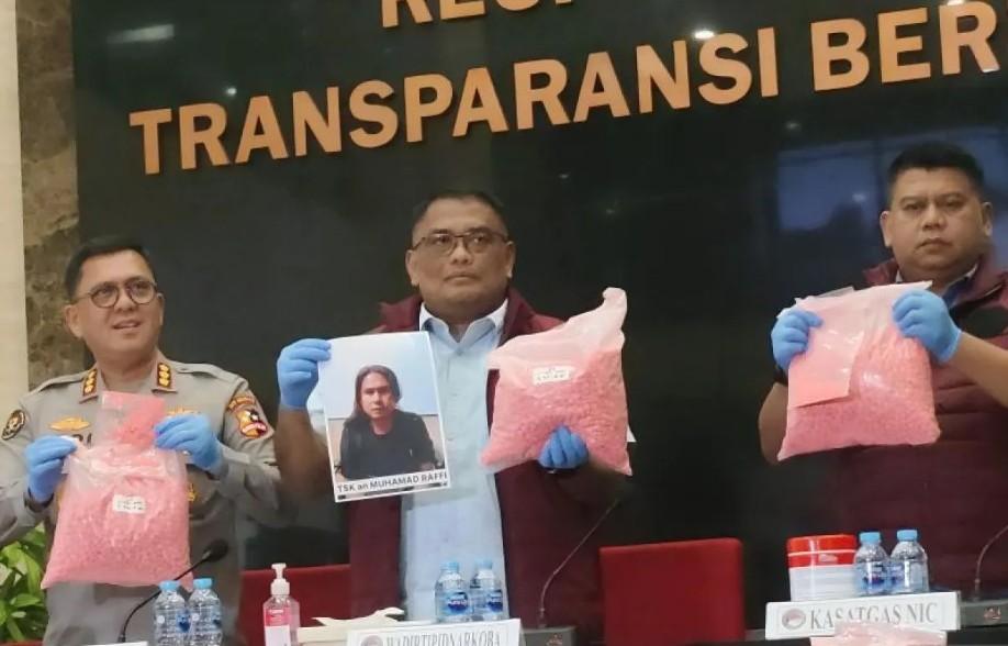 Tersangka Pengedar Ekstasi Alami Kecelakaan di Tol Lampung Usai Konsumsi Sabu, Buang Barang Bukti ke Jurang